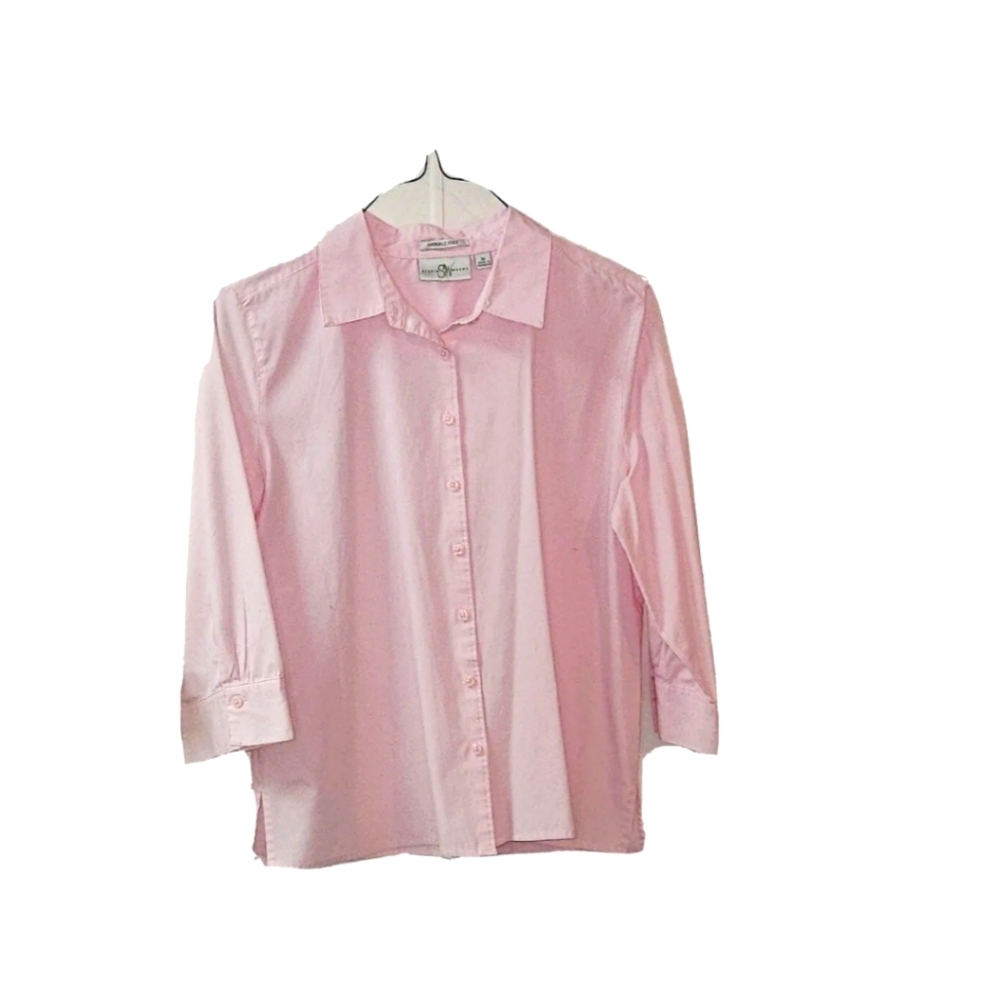Pink wrinkle free shirt top medium